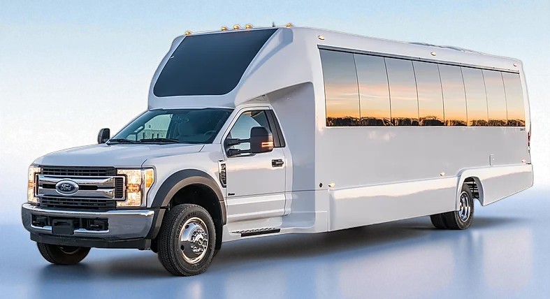 Ford F550 Shuttle Bus White-Photoroom 24 Passengers Mini Coach in Calgary